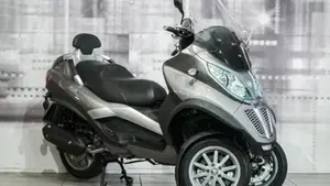 Piaggio MP3 LT 300 