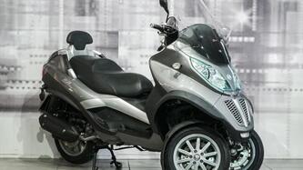 Piaggio MP3 LT 300 usata