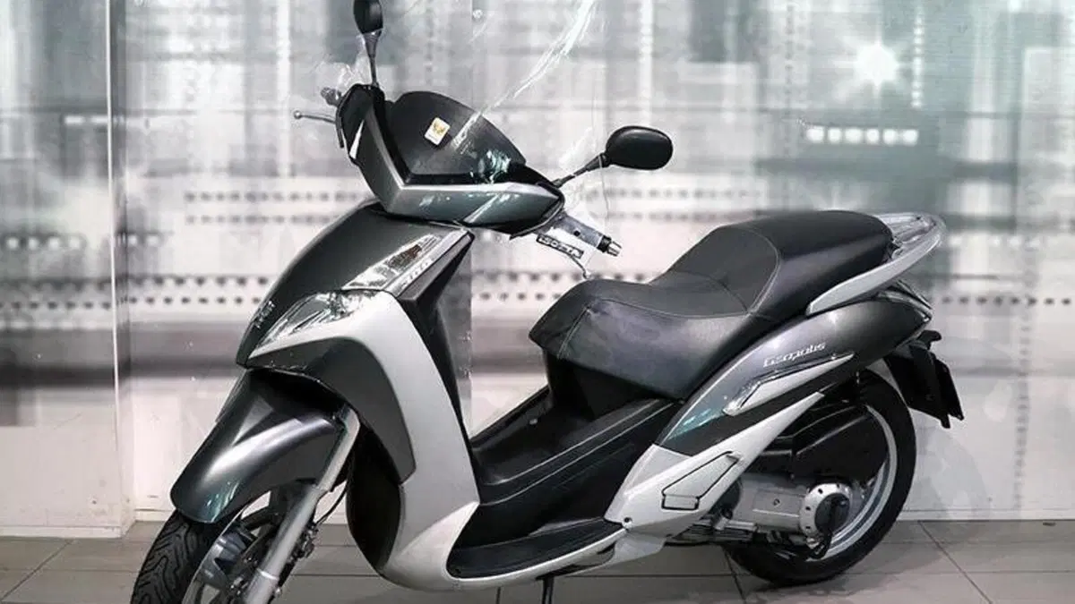 Peugeot Geopolis 300 (2010 - 13)  (5)