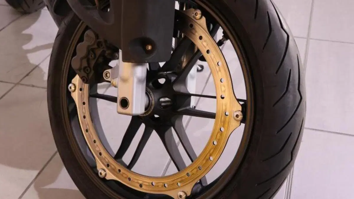 Buell Ulysses XB12X (2006 - 11)  (4)