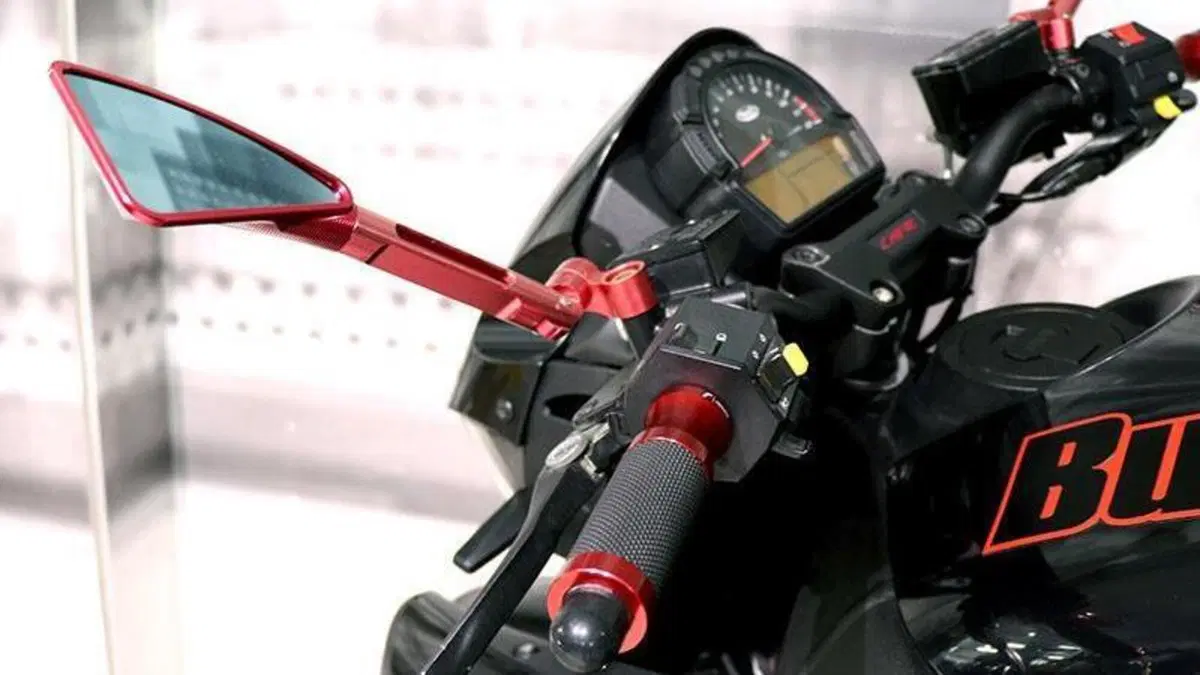 Buell 1125 CR  (3)
