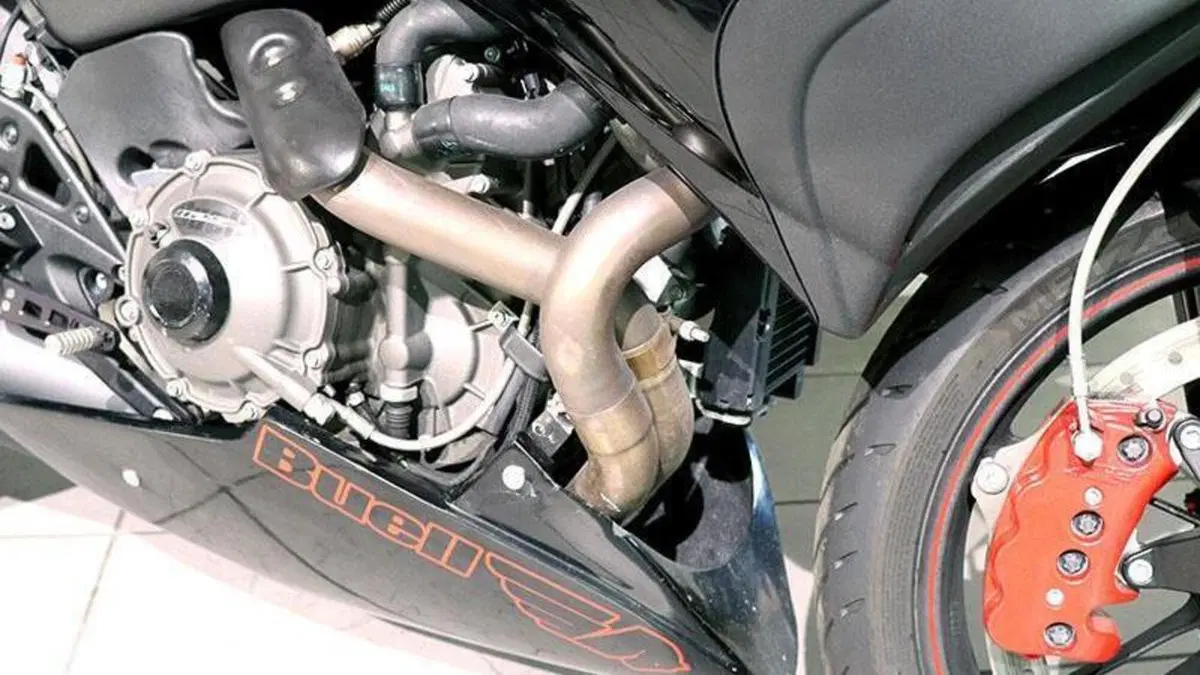 Buell 1125 CR  (5)