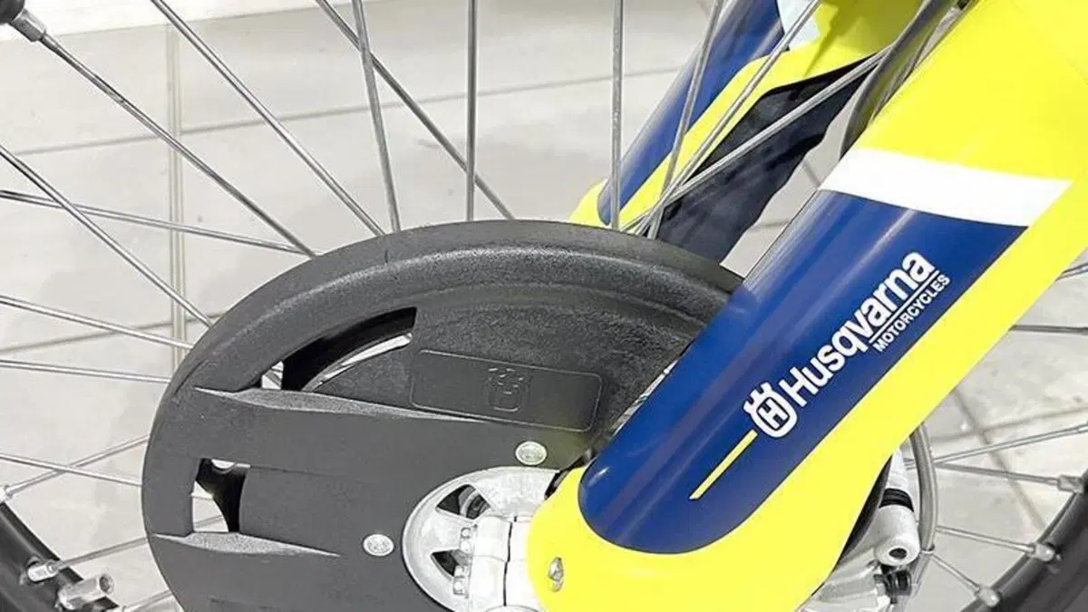 Husqvarna TE 250i (2021)  (4)