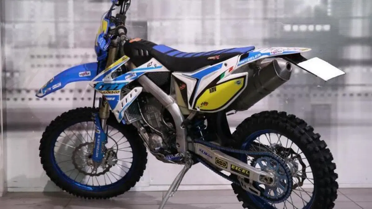 Tm Moto EN 300 (2018)  (2)