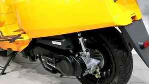 Lambretta V50 Special (2018 - 20)  (5)