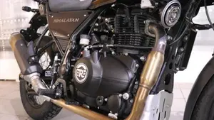Royal Enfield Himalayan 411 (2021 - 24)  (4)
