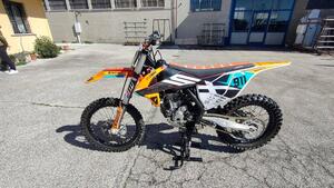KTM 250 SX-F (2016) 