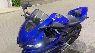 Yamaha YZF R3 (2019 - 20) usata