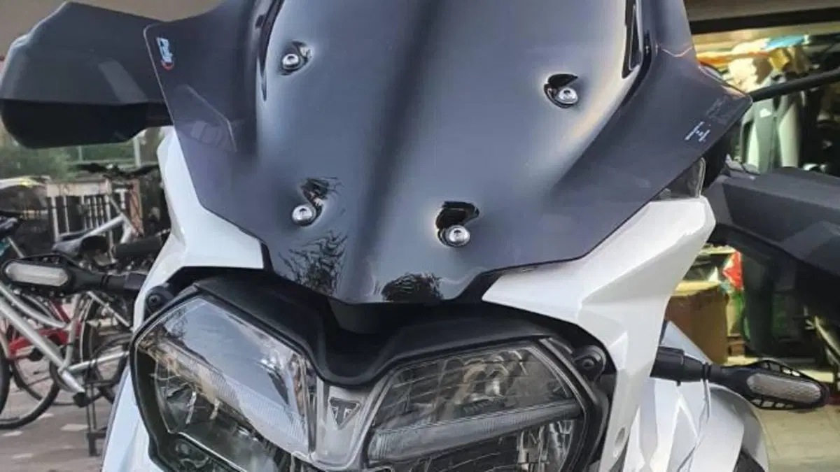 Triumph Tiger 1200 XRt (2018 - 20)  (2)