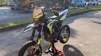 Fantic Motor Motard 125 Performance 4t (2020) usata