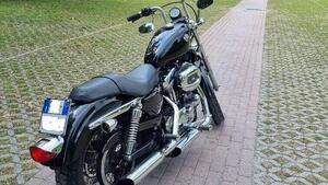 Harley-Davidson 883 Low (2006 - 07) - XL 883L 