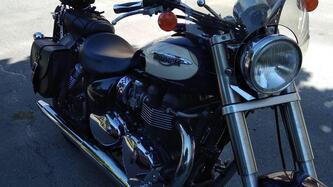 Triumph America (2008 - 10) usata