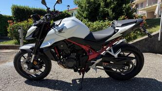 Honda CB 750 Hornet (2025)