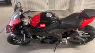 Aprilia RSV4 Factory (2009 - 12)