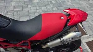 Ducati Hypermotard 1100 S (2007 - 09)  (13)