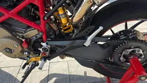 Ducati Hypermotard 1100 S (2007 - 09)  (15)