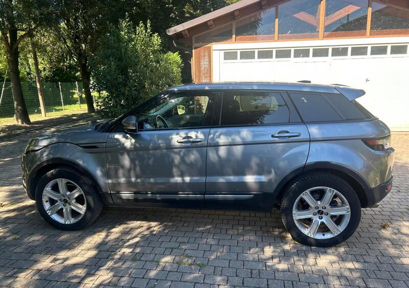 Land Rover Range Rover Evoque 2.2 Sd4 5p. Pure