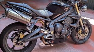 Triumph Street Triple (2007 - 12) 