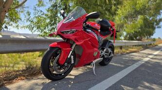 Ducati Panigale V4 (2025) usata