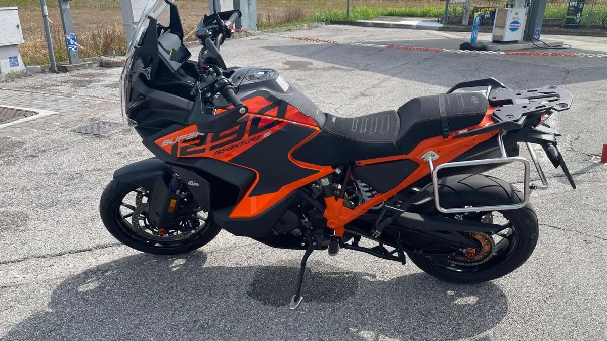 KTM 1290 Super Adventure S (2022 - 25)  (2)