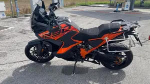 KTM 1290 Super Adventure S (2022 - 25)  (2)