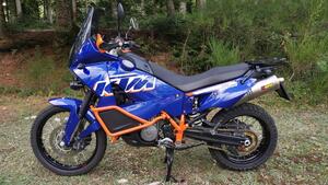 KTM 990 Adventure Dakar ABS (2011) 