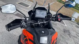 KTM 1290 Super Adventure S (2022 - 25)  (9)