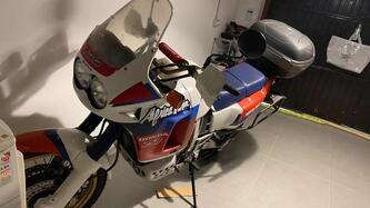 Honda Africa twin 750 epoca