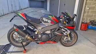 Aprilia RSV4 1100 Factory (2020) usata