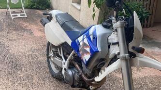 Yamaha TT 600 E (1994 - 03) usata