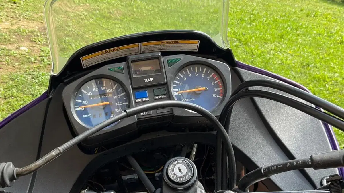 Yamaha   (9)
