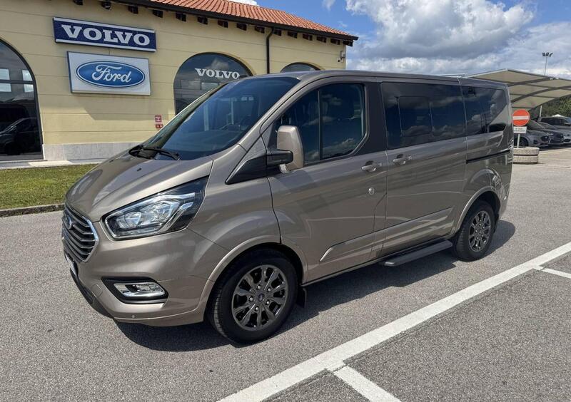 Ford Tourneo Custom 320 2.0 TDCi 130CV MHEV PC Titanium