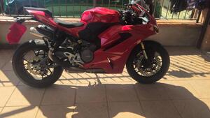 Ducati Panigale V2 (2025) 