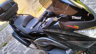 Yamaha T-Max 500 (2008 - 12) usata