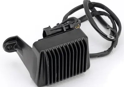 Regolatore di tensione nero per Touring FLT dal 20  - Annuncio 8559582