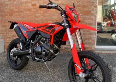 Betamotor RR 125 4T Motard T (2025 - 26) - Annuncio 9806588