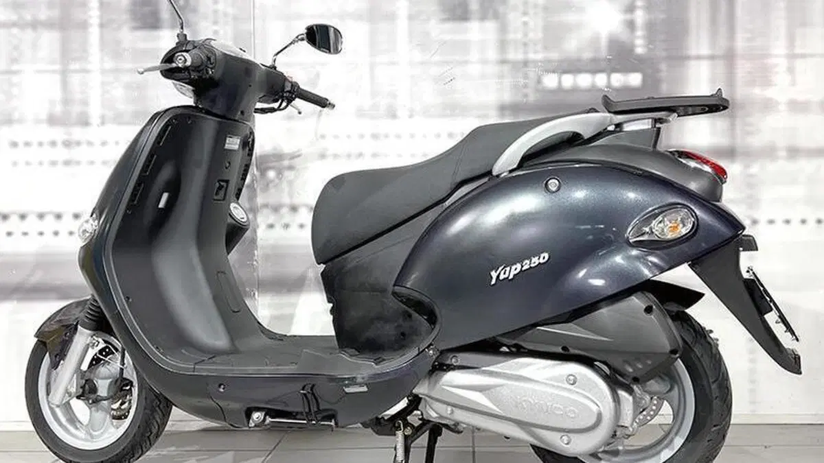 Kymco Yup 250  (2)