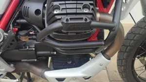 Moto Guzzi V85 TT (2019 - 20)  (8)