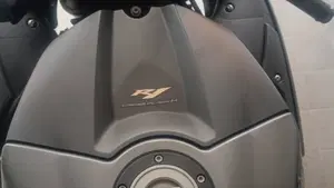 Yamaha YZF R1 (2012 - 14)  (14)