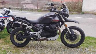 Moto Guzzi V85 TT (2021 - 23) usata