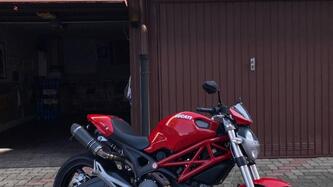 Ducati Monster 696 (2008 - 13) usata