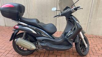 Piaggio Beverly 250 i.e. usata