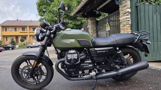 Moto Guzzi V7 III Stone (2017 - 20) usata