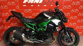 Kawasaki Z 900 (2025) usata