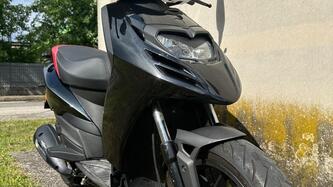 Aprilia SR 125 Motard (2012 - 16) usata