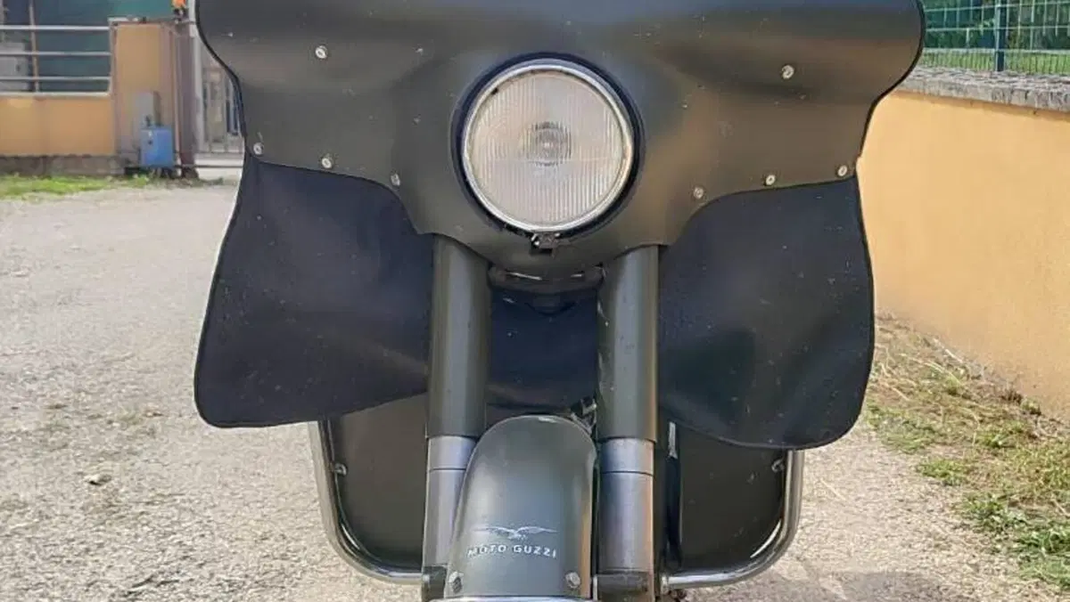 Moto Guzzi   (7)