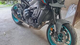 Yamaha MT-09 (2021 - 23) usata