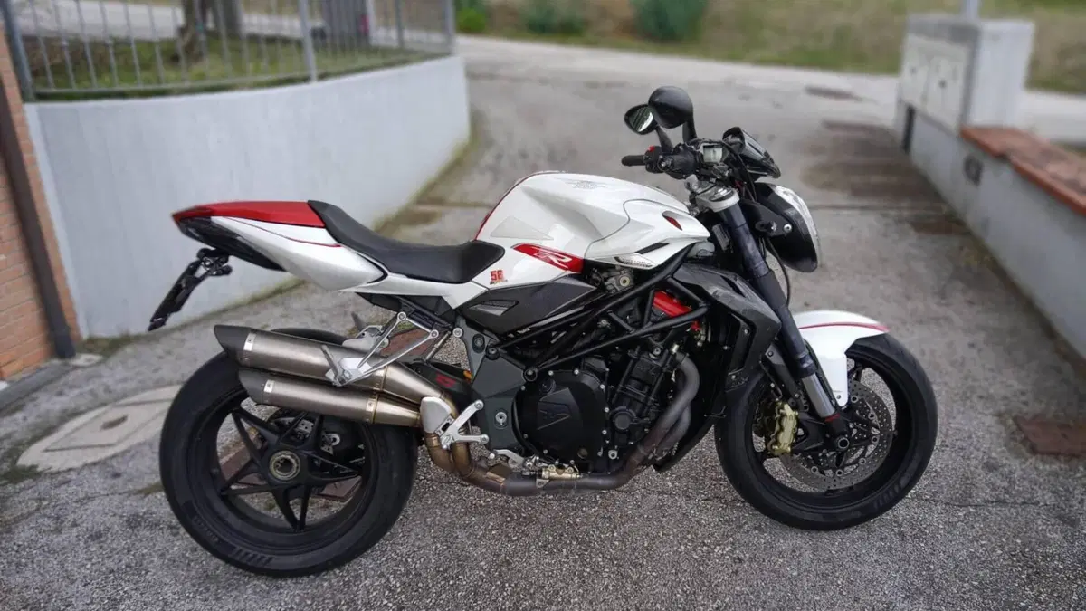 MV Agusta Brutale 1090 R (2012 - 15)  (2)