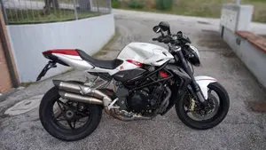 MV Agusta Brutale 1090 R (2012 - 15)  (2)