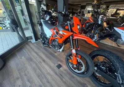 KTM 125 SMC R (2025 - 26) - Annuncio 9809561